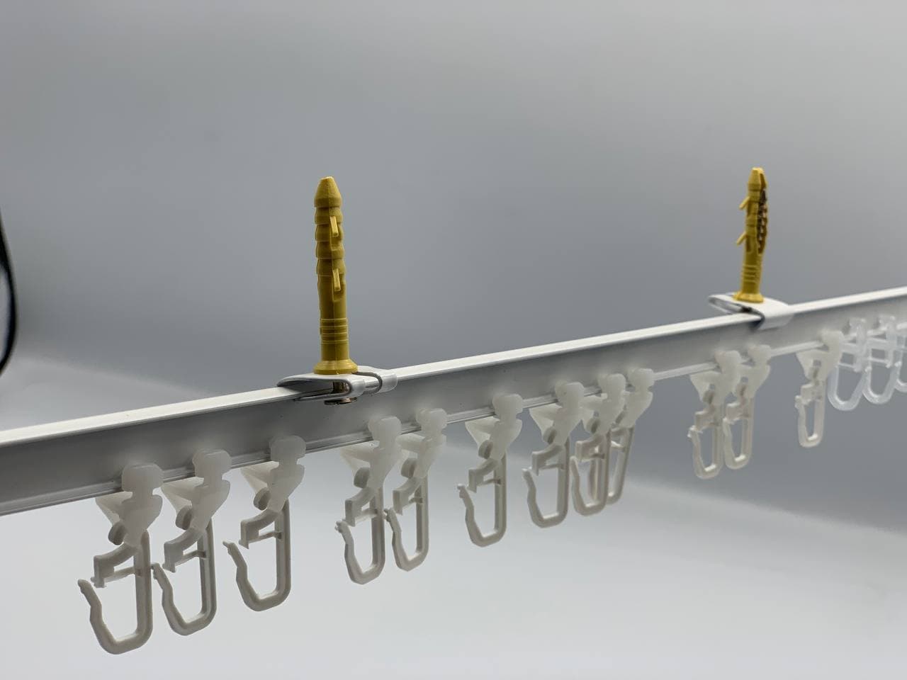 Карниз алюмінієвий 801044 білий 3 м гнучкий