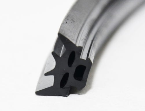 Уплотнитель для алюминиевых фасадов E02 025 03